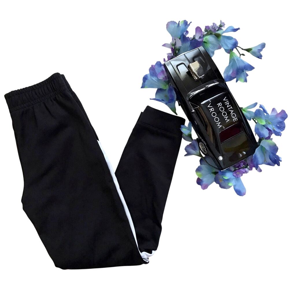 Nike NWT Performance Therma Jogger Boys M (10-12)
